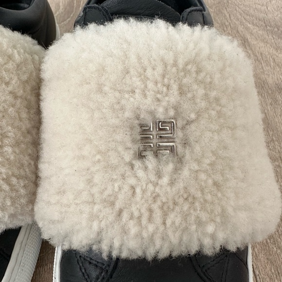 GIVENCHY Urban Street Leather Slip-On Sneakers With Shearling Strap - Picture 5 of 7